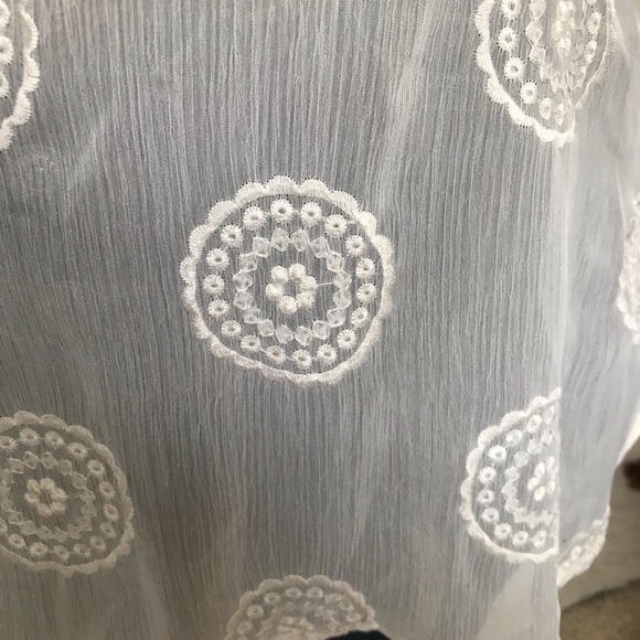 Embroidered Tunic - Picture 6 of 6